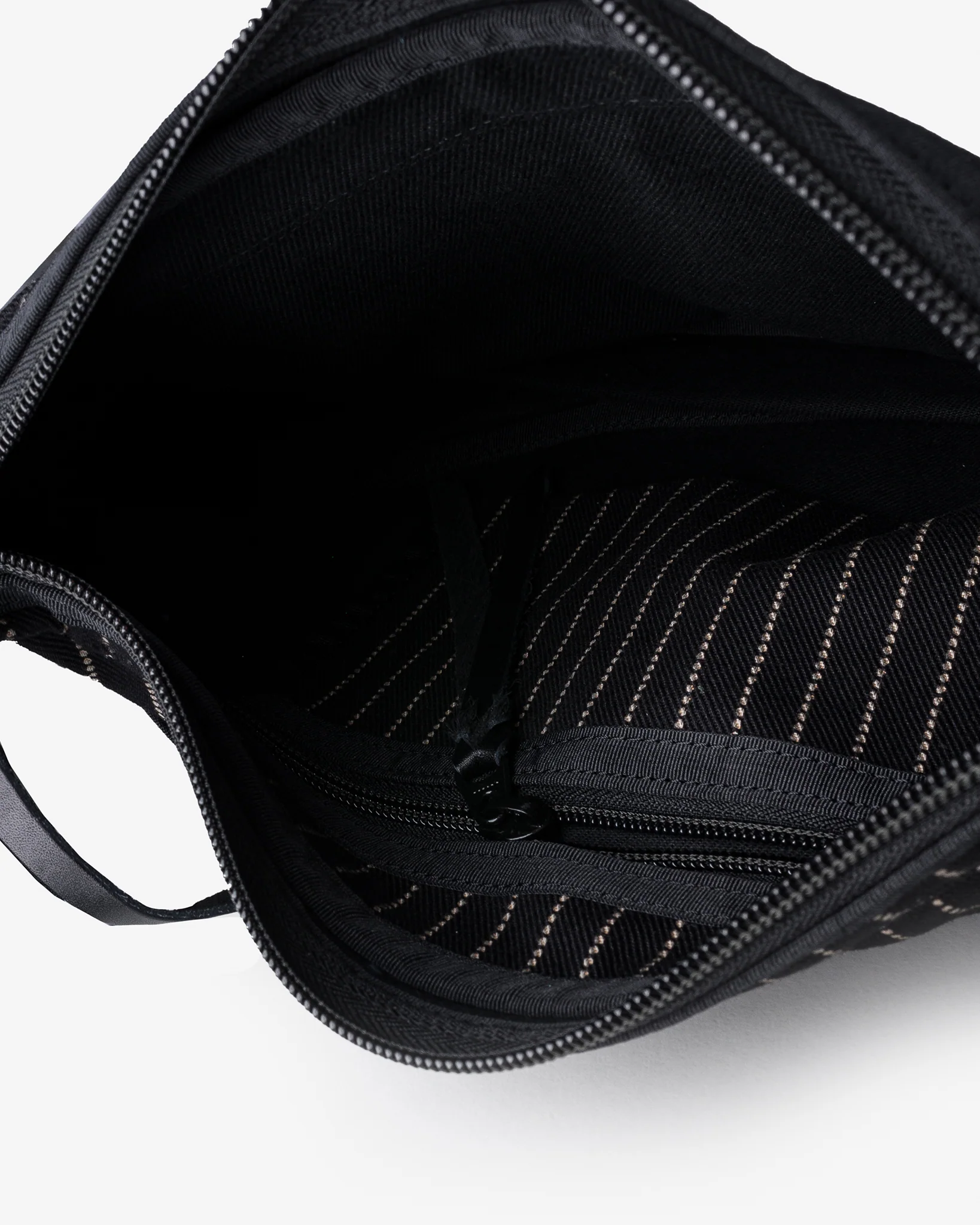 12oz Wabash Small Shoulder Bag - Black - Image 8